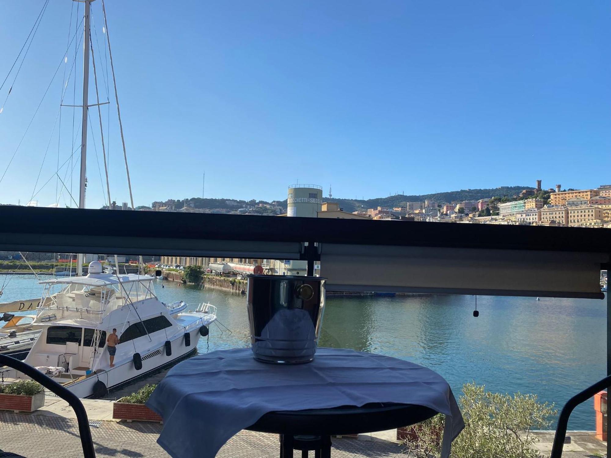 Appartamento Sul Mare Kate Genua Exterior foto